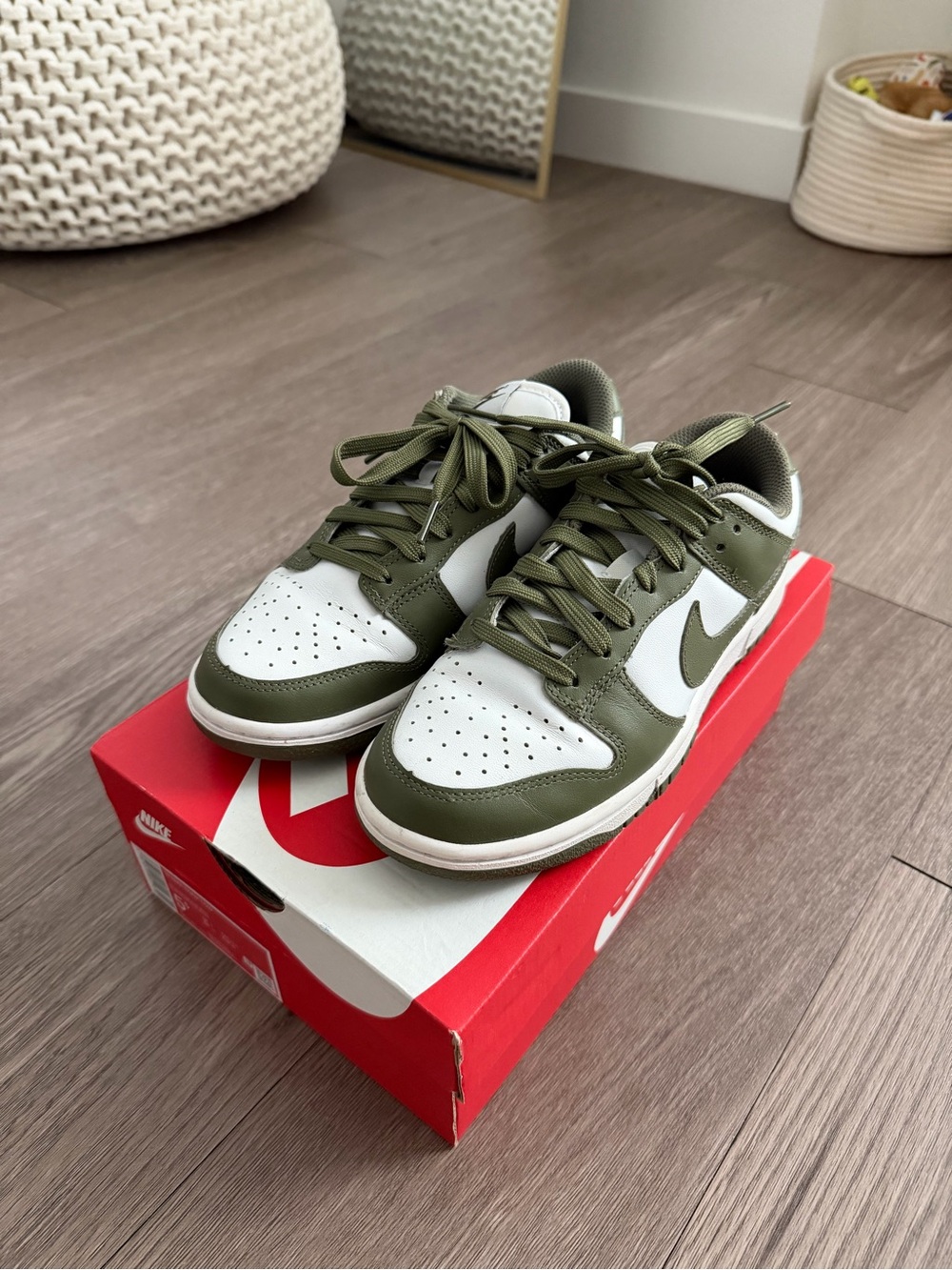 Nike Dunk Low Medium Olive